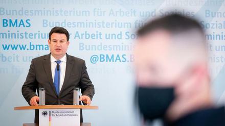 Bundesarbeitsminister Hubertus Heil (SPD) hat prüfen lassen, ob Covid-19 als Berufskrankheit anerkannt werden soll.