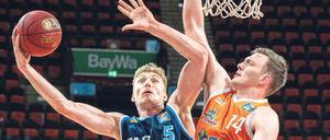 Alba Berlins Kapitän Niels Giffey will mit seinem Team die Serie von drei Siegen ausbauen. Foto: BBL-Foto/Imago