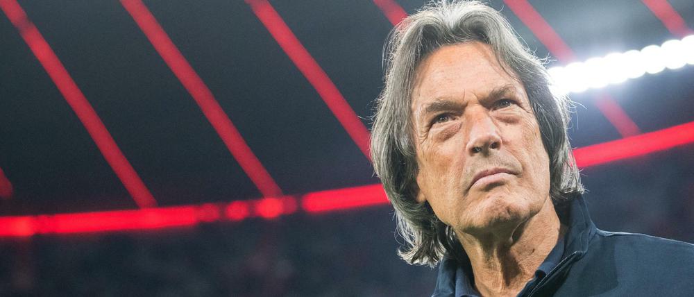 Hans-Wilhelm Müller-Wohlfahrt verlässt den FC Bayern.