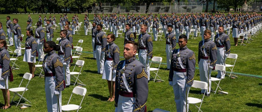 Die Absolventinnen und Absolventen der Militärakademie in West Point mussten sich vor der Abschlusszeremonie isolieren.