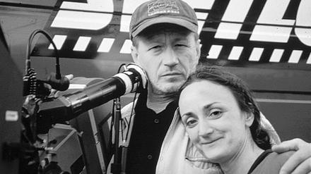 Igor Luther  und Dagmar Knöpfel am Set von „Requiem für eine romantische Frau“.