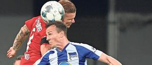 Der Pechvogel. Herthas Dauerläufer Vladimir Darida leitete mit einem Fehler den Treffer zum 1:2 ein.