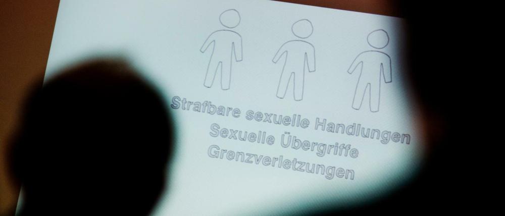 Beim Kentler-Experiment wurden Jugendliche zur Resozialisation zu pädophilen Pflegevätern geschickt.