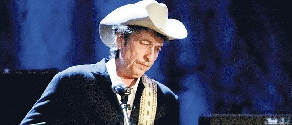 Ich bin viele. Dylan bei einem Konzert 2004 in Kalifornien.