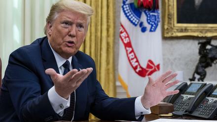 Warum das denn? Facebook hat Anzeigen von Donald Trump im Wahlkampf gesperrt.