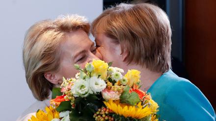 Team Europa: Ursula von der Leyen und Angela Merkel.
