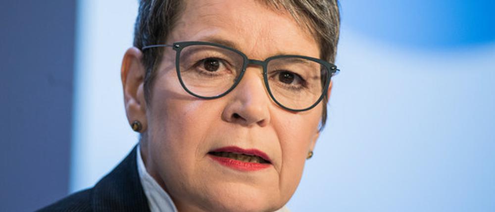 Simone Menne bei einer Pressekonferenz des Pharmakonzerns Boehringer Ingelheim. 