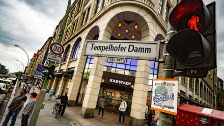 Die Filiale am Tempelhofer Damm muss als eine von sechs in Berlin schließen.
