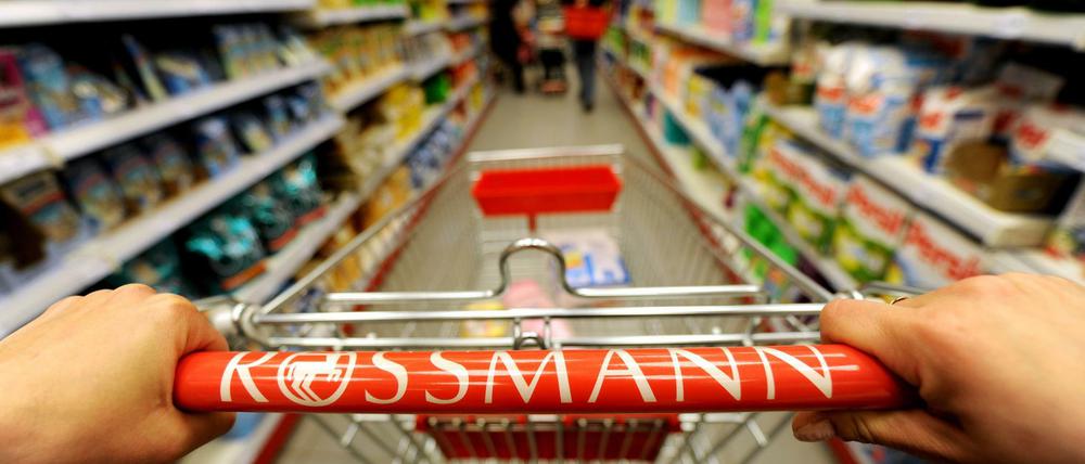 Das Unternehmen Rossmann verspricht den Rassismus-Vorwürfen weiter nachzugehen. 