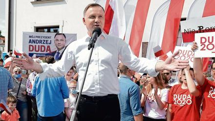 Endspurt. Präsident Andrzej Duda hat zu Hause einen intensiven Wahlkampf geführt. Jetzt soll ihm eine Stippvisite in Washington helfen. 