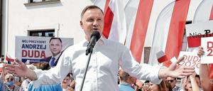 Endspurt. Präsident Andrzej Duda hat zu Hause einen intensiven Wahlkampf geführt. Jetzt soll ihm eine Stippvisite in Washington helfen. 
