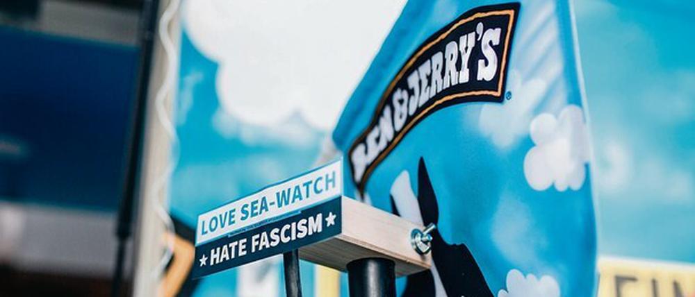 Die US-Firma Ben and Jerry's und Sea-Watch e.V. machen gemeinsame Sache. Ihr Ziel: dass Berlin mehr Geflüchtete aufnimmt.