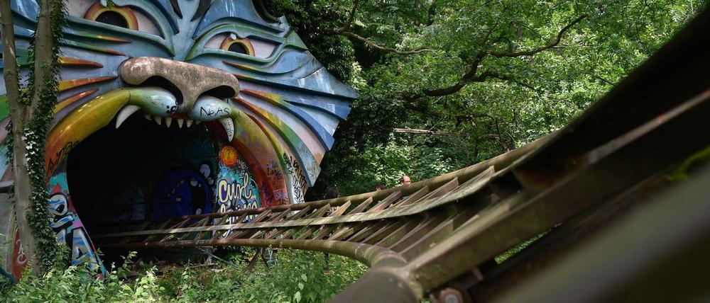 Der Spreepark war der einzige Vergnügungspark der DDR. Er schaffte es über die Wende, musste 2002 aber schließen.