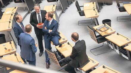 Vertraute Männerrunde. Besonders großen Nachholbedarf beim Geschlechterverhältnis hat die CDU-Fraktion im Abgeordnetenhaus.