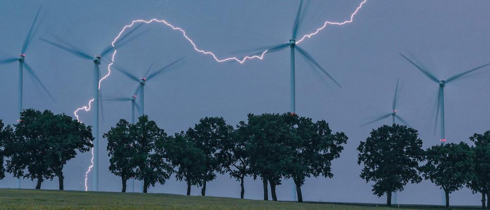 Das Wochenende wird heiß, es sind aber auch Sommergewitter angesagt.