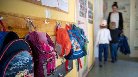 Wie gewonnen, so zerronnen. Einige Kinder sind als Erstkontakte erkrankter Kinder jetzt wieder zu Hause in Quarantäne.