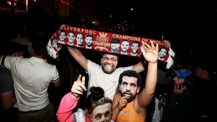 Klopp-Masken sind in Liverpool aktuell angesagter als Atemschutzmasken.