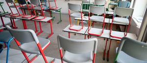 Die Autoren hoffen, dass in den Sommerferien die digitalisierte Schule vorangetrieben wird.