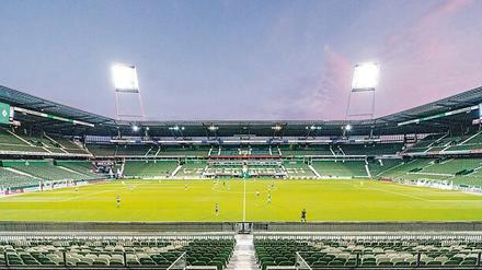 Wohnzimmerbeleuchtung. Im Weserstadion gelangen den Bremern schon einige Wunder. Am Samstag gegen Köln muss das nun aber ohne Zuschauer klappen.