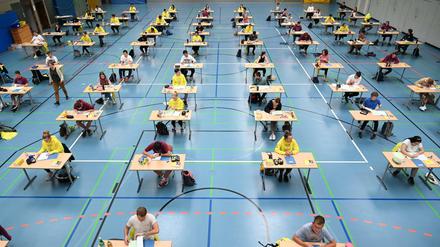 Das Abitur hatte schon 2020 unter erschwerten Bedingungen stattgefunden.