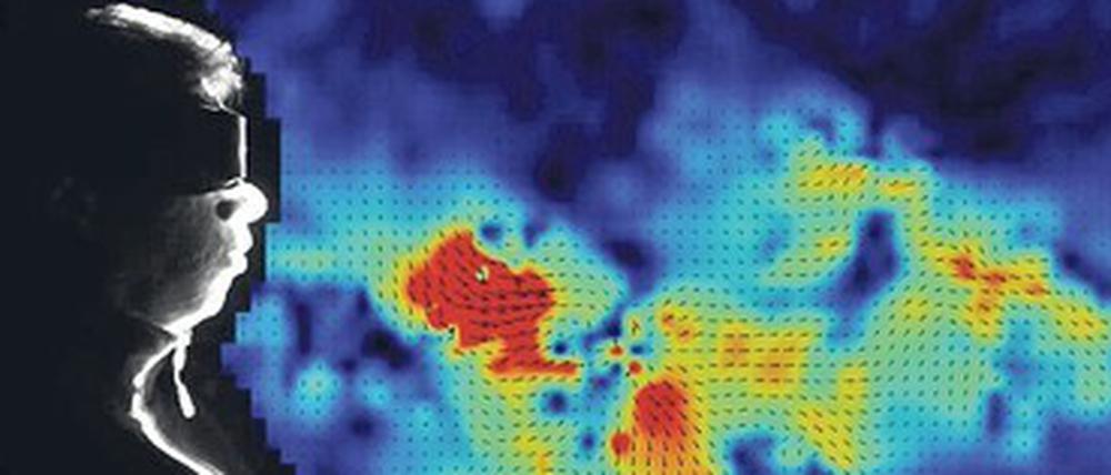  Beim Singen, Sprechen und schon beim Atmen entstehen feinste Partikel - Aerosole - in denen Viren überdauern und zum nächsten Menschen transportiert werden können. Wie weit sie kommen, hängt von Temperatur und Luftbewegung ab. 