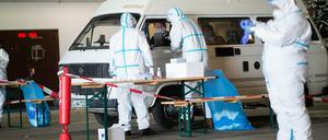 Corona-Testsstelle auf einem Flughafen im Kreis Gütersloh