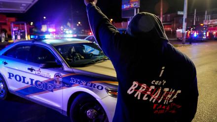 Protest gegen den Tod von Breonna Taylor und Rassismus in Louisville (Archivbild vom 1. Juni 2020) 
