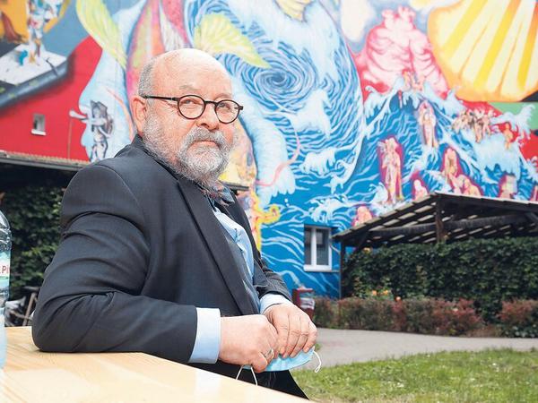 Als er das Haus in der Harzer Straße vor zehn Jahren für die Aachener Siedlungs- und Wohnungsgesellschaft erstand, hätten viele gemeint, er spinne, sagt Benjamin Marx amüsiert.