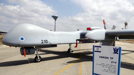 Mit der Drohne vom Typ Heron übte die Bundeswehr in Israel - allerdings keine bewaffneten Einsätze.
