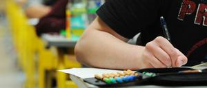 Klassenarbeit statt Prüfung, lautet das Programm der Zehntklässler in Berlin.