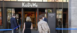 Das KaDeWe ist nach der Corona-Pause sei Ende April wieder geöffnet. Am Donnerstag öffnet auch ein Online-Shop. 