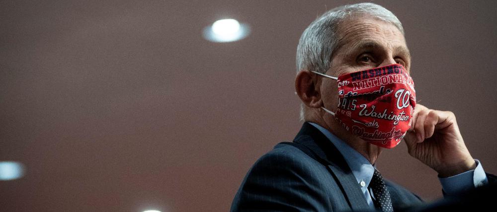 Besorgt. Der führende US-Virologe Anthony Fauci warnt vor den Auswirkungen des Coronavirus.