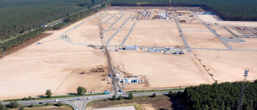 Baustelle zum Neubau der Tesla Gigafactory 4 im Ortsteil Freienbrink in Gruenheide, nahe Berlin. 