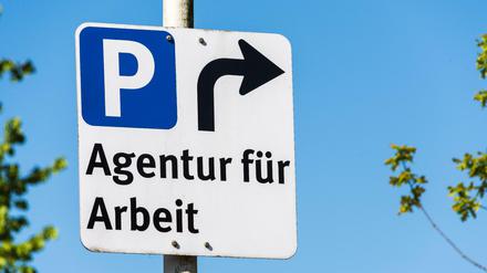 Eine Folge der Coronakrise: Zunahme von Arbeitslosigkeit und Kurzarbeit