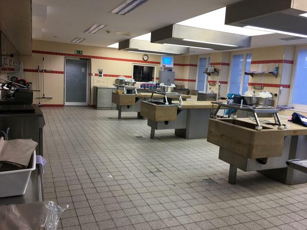 Sektionssaal des Instituts für Rechtsmedizin der Berliner Charité.