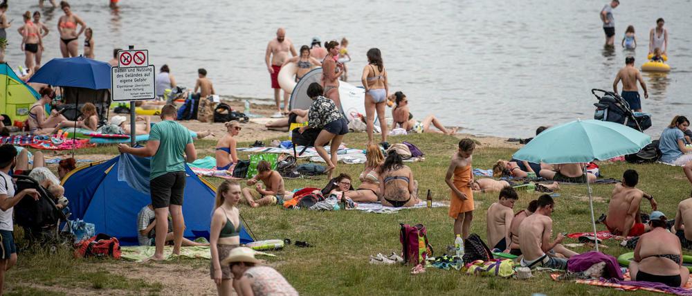 Alternative aussichtslos: Dicht an dicht Ende Juni am Müggelsee.