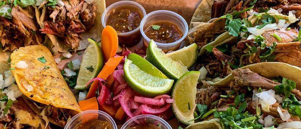 Wie der Name schon sagt: Immer dienstags gibt es Tacos im "The Bird BBQ".