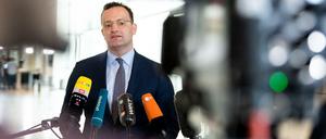 Die Corona-Krise habe die Grundprobleme der CDU nicht gelöst, sagte Spahn dem „Spiegel“. „Deswegen stehe ich zur Lösung im Team.“