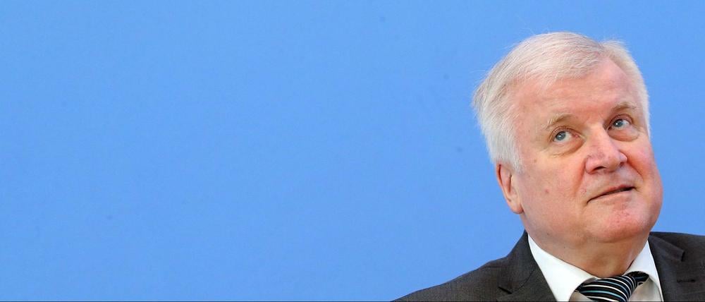 Horst Seehofer (CSU), Bundesinnenminister+