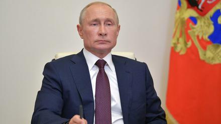 Das Votum war nicht nötig, Wladimir Putins hörige Parlamentarier hatten die Sache längst ratifiziert.