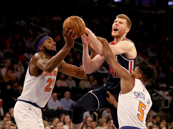 Zu viel des Guten: Davis Bertans (Mitte) von den Washington Wizards war der erste NBA-Profi, der seine Teilnahme in Orlando absagte.