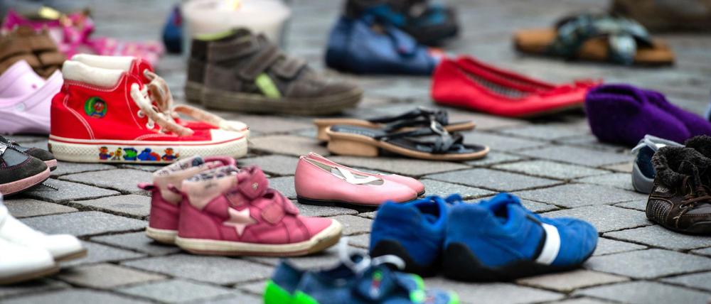 Schweigeaktion für die "Kinder von Lügde".