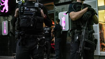382 Einsätze wegen Clankriminalität hat es im vergangenen Jahr in Berlin gegeben. 
