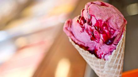 Mmmh, mitnehmen! Bei vielen Berliner Eisdielen kann man Eis zum Abholen oder Liefern bestellen.