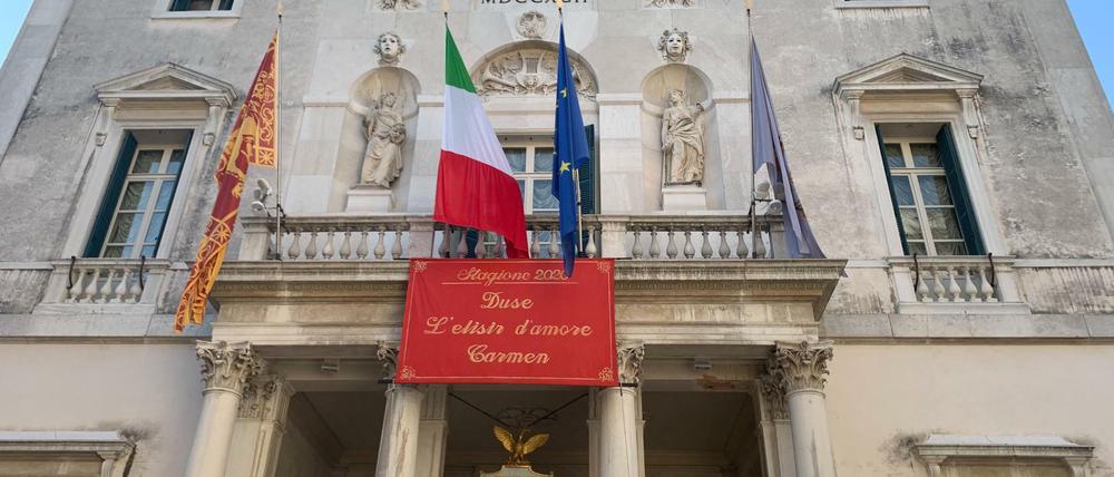 Ein Wahrzeichen. Das Opernhaus La Fenice in Venedig.