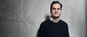 Jacques Raynaud ist beim Pay-TV-Sender Sky zugleich Sport- und Vermarktungschef. Ab 2021 läuft die Formel 1 ausschließlich im Bezahlfernsehen. 