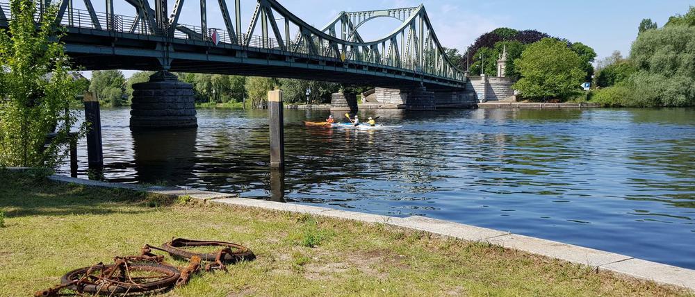 Ganz im Westen: die Glienicker Brücke.