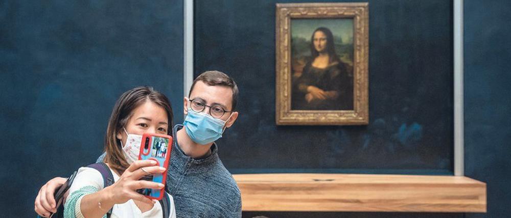 Wieder da. Die ersten Besucher im Louvre nach dem Lockdown.