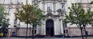 Ein 38-jähriger Berliner ist wegen Kindessmissbrauchs zu fünf Jahren Haft verurteilt worden.