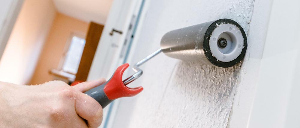 Lästige Pflicht: Alle paar Jahre muss man seine Wohnung aufhübschen.